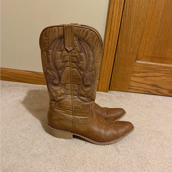 Coconuts by Matisse Shoes - Brown Cowboy Boots